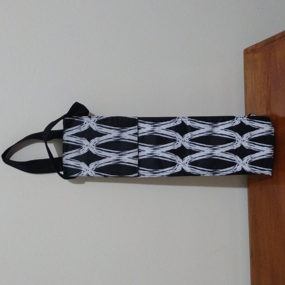 Thirty-One Perfect Wine Or Water Bottle  Thermal Tote Bag